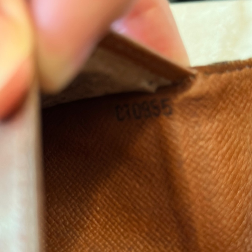 Louis Vuitton Authentic Long Brown Monogram Wallet - Picture 12 of 17